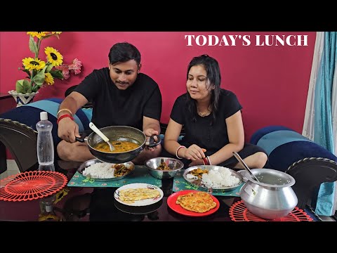 Simple Bengali Food | Dal Fry & Aloo Fry with Omelet | Anindita's Eating Show
