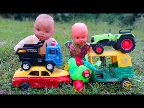 आज जंगल से अर्णव को बहुत सारे खिलौने🚗🚜 मिला है जैसे Tractor, Taxi, dumper truck, doll, helicopter ☺️