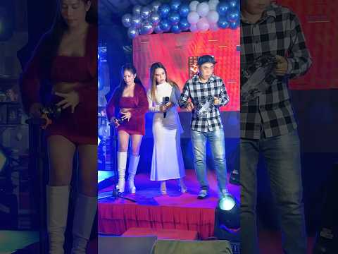 Cô Gái Xinh Đẹp Được Thánh Gõ Bo Và Thánh Gõ Muỗng Hỗ Trợ #shortvideo #short #shorts