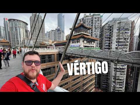 La CIUDAD más DELIRANTE (y POCO CONOCIDA) de CHINA | Chongqing