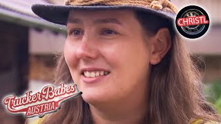 Offroad mit dem LKW unterwegs - und zusätzlich regnet es noch | Trucker Babes Austria | Kabel Eins