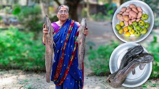 Walking Catfish & Tomato Curry for Village Kids by Village Food Life
