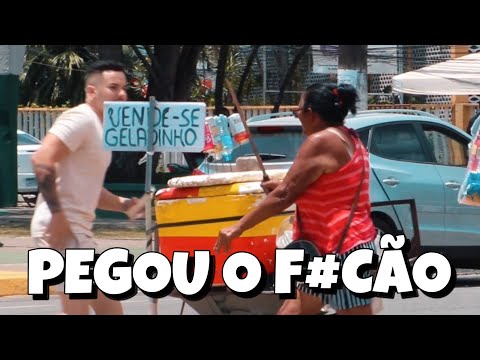 PEGADINHA - FAMOSO COMPRANDO SEM PAGAR