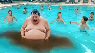 i'm NEVER getting in my pool again...