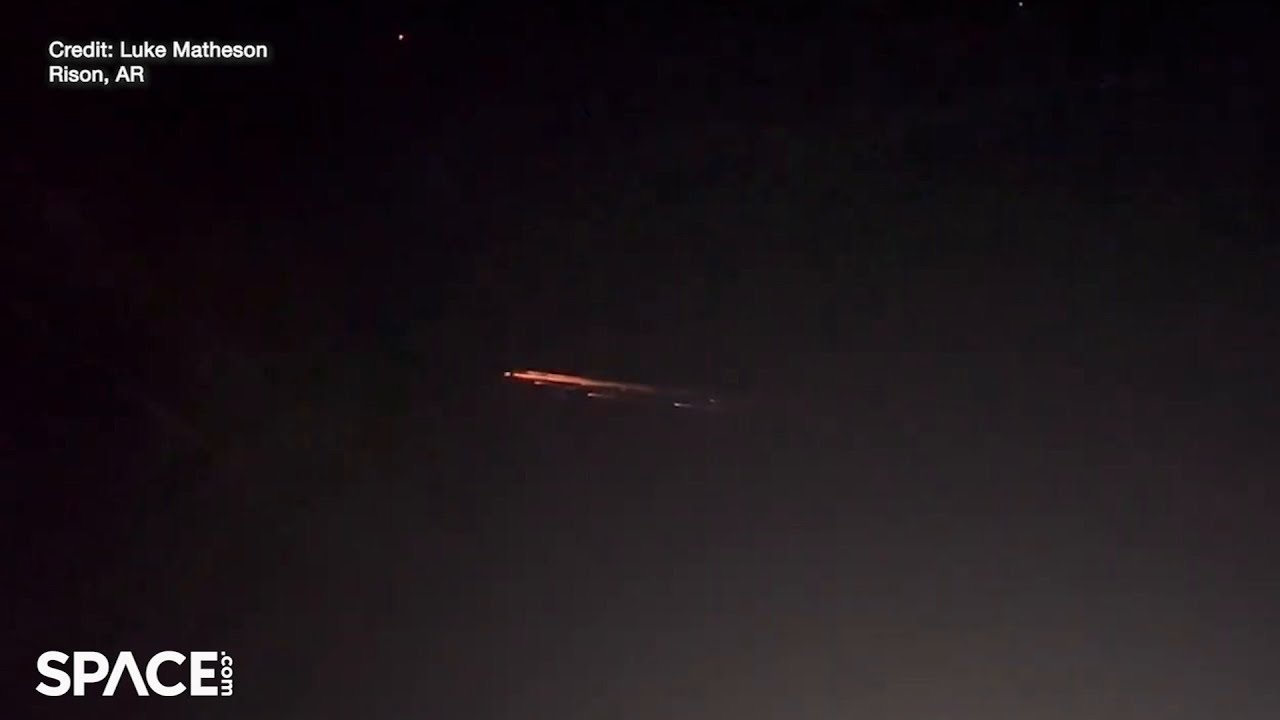 Fireball! Chinese satellite burns up over several US states