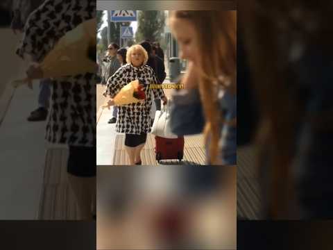 Спасла девушку от беды #фильмы #моменты #shortvideo #сериал #кино #топ