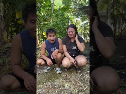 She want to be a frog #funny