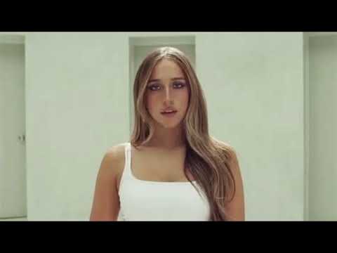 Tate McRae - Like I Do (8D Audio)