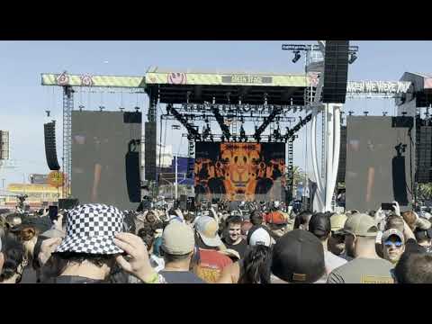 Yellowcard - Three Minutes More (with Pierce the Veil's Vic Fuentes) [Live](2023) - When We Were You
