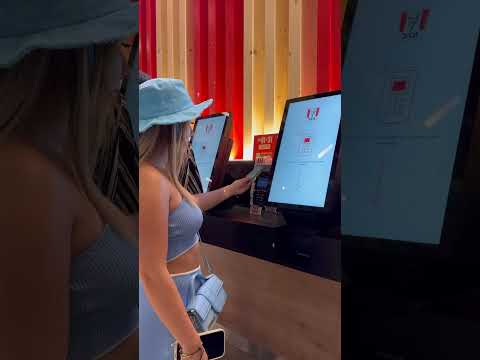 ￼￼ expérience sociale  ??     #love #paris  #fashion #viral #video  #viral ￼