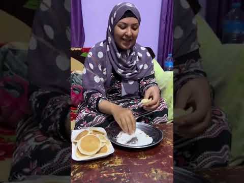 قال اروح اجيب القطايف واعملها وهما يكلوها علي الجاهز