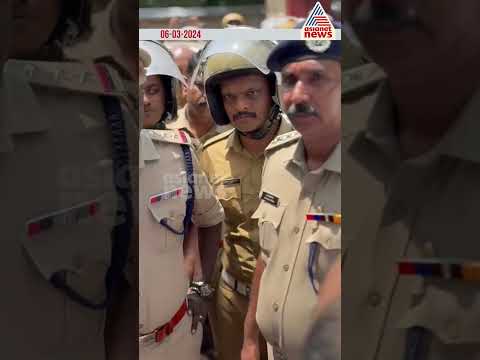'നിക്കെടാ ഷിയാസെ,നീ എങ്ങടാ ഈ പോകുന്നെ?';കോടതിയിലേക്ക് ഓടിക്കയറാൻ ഷിയാസിന്റെ ശ്രമം, തടഞ്ഞ് കുഴൽനാടൻ