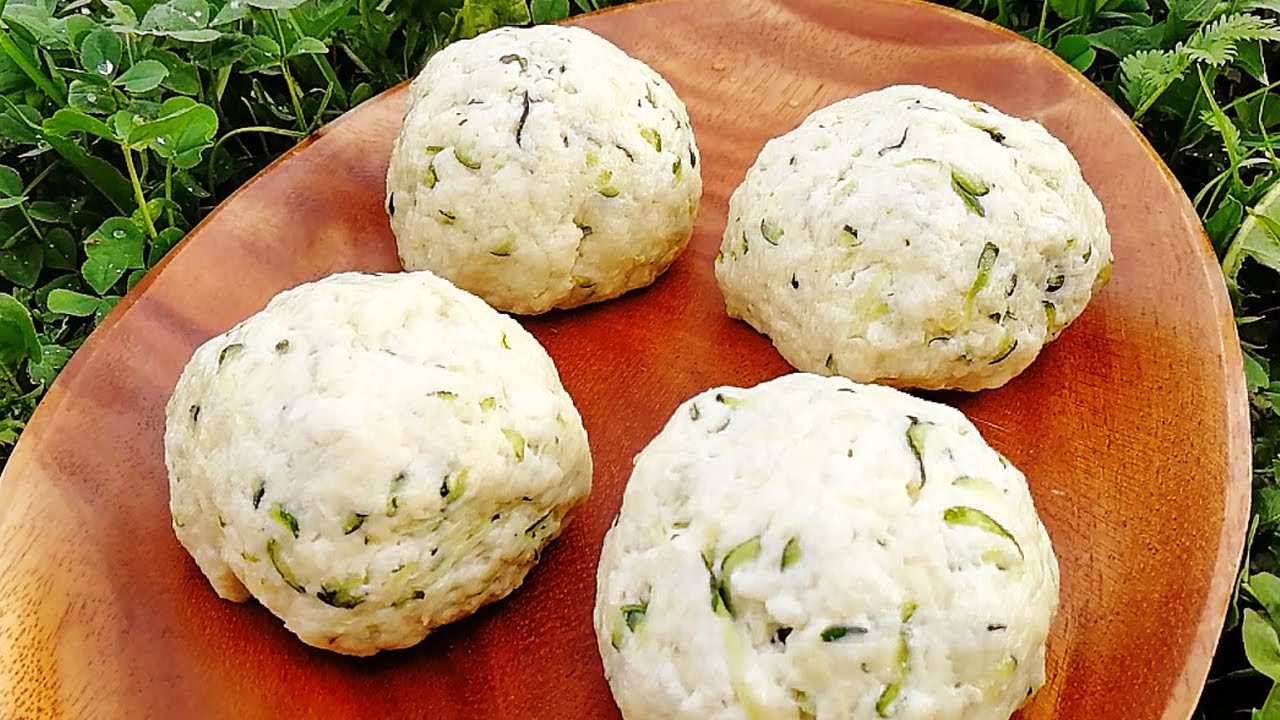 Пока есть кабачки, хлеб на даче не покупаю