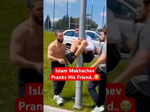 Islam Makhachev Tricks his Friend 🤣 #ufc