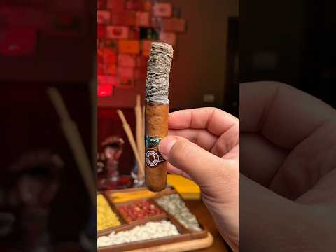 تقييم سيجار مونتيكريستو أوبن إيجل - Montecresto Open Eagle Cigar Review (part 2 )  #asmr