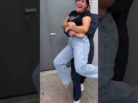 Como cuando un as3sin0 te sigue 🥲