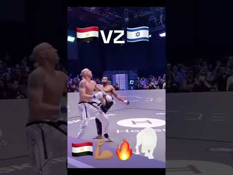تسلم رجل دين امك