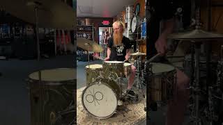 how to walk a shuffle #drummer #drumming #drums #shuffle #walking #improvisation #vintagedrums #fyp