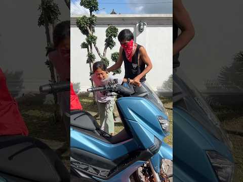 SINTA DI BAWA K4BUR PAKEK MOTOR