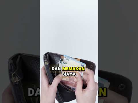 Pria Ini Membuat Tembok Besar Rumah Anti Banjir