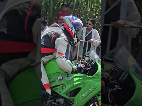 Kawasaki Zx6r vs Zx6r #Zx6r #kawasakizx6r #arrancones #cuartodemilla #PasodelMacho