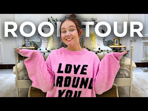 ROOM TOUR!!