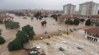 Historic Mass Evacuation in Italy! Catastrophic Flooding Destroys Homes, Vehicles, Infrastructure