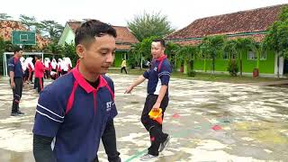 Pembelajaran teknik2 sepak bola mahasiswa sto metro bersama SMK N 1 ABUNG SELATAN