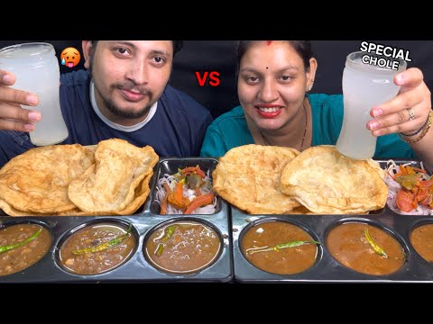 Eating Delhi Special Spicy Chole Bhature Challenge I Street Food Challenge I Foodie Gd