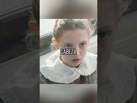 Esta niña sufría a menudo el acoso de su familia.😳😳#movie #futurelink