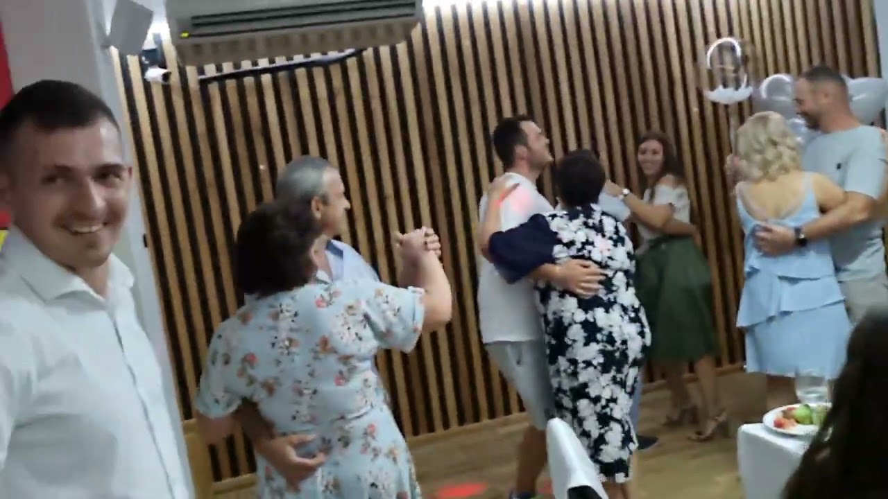 Гулянка в разгаре Танец от Дианы