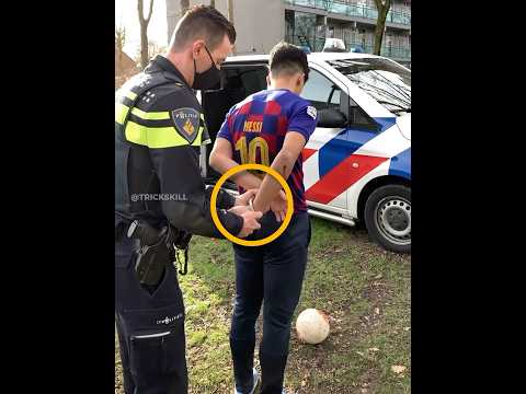Barca Fan VS Police💀