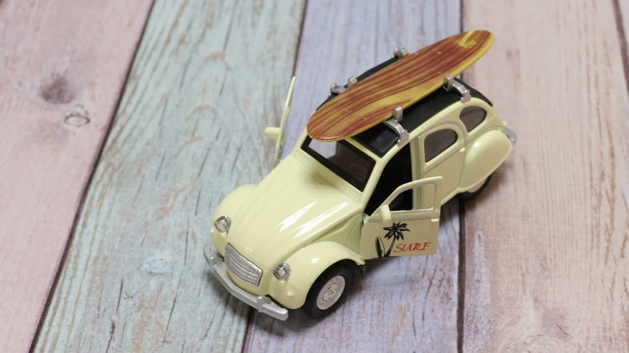 Автомобиль Фольксваген Жук Surf  kings toy инерционный световые звуковые эффекты металлический 1:36 в ассортименте - видео