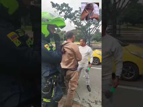 Víctima envistio 2 ladrones con el carro. Final super feliz. Muy bien por el ciudadano afectado 🙌