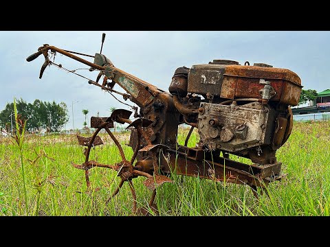 Tractor Restoration Project // Top Mechanic's Skills for Restoring a Broken Old Tractor