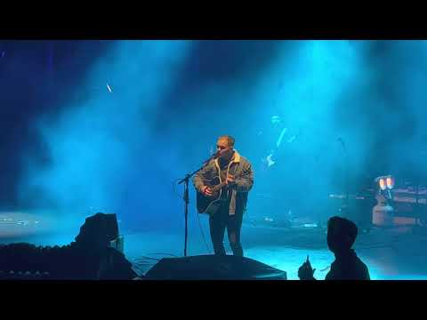 Zach Bryan, Red Rocks, November Air