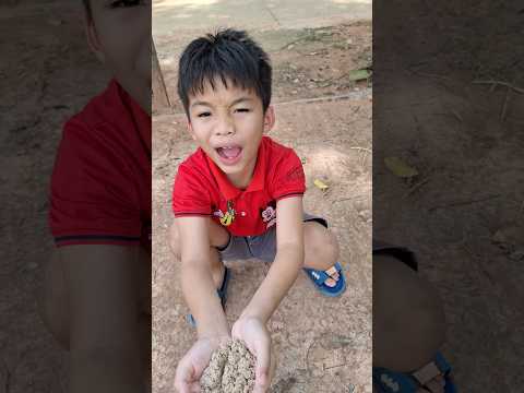 ดินวิเศษ!... #พี่ไอค่อน #น้องไอแอม #แม่แพม #ครอบครัวตัวเพลิน