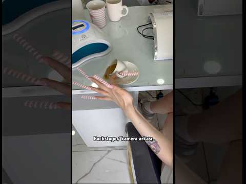 kahve döküldü | kıvırcık tırnaklarla yapmak imkansız | #nailfail #curlynail #trendnails