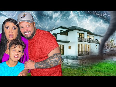 Our House Got DESTROYED *FLOOD*
