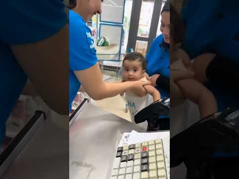 #cute #funnytrynottolaughchallange #cutebabies