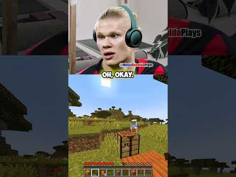 Messi & Ronaldo play MINECRAFT!