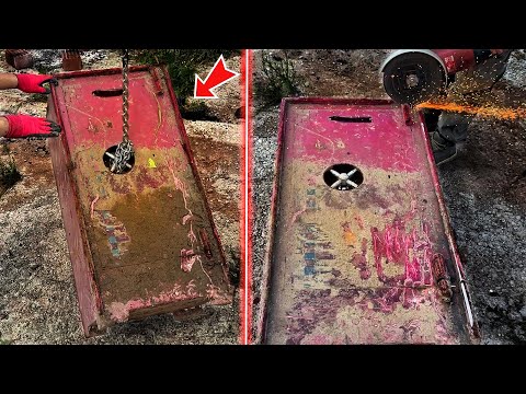 We Found an Abandoned Old Safe! Treasure Hunt With Metal Detector!  ( We Called the Police )