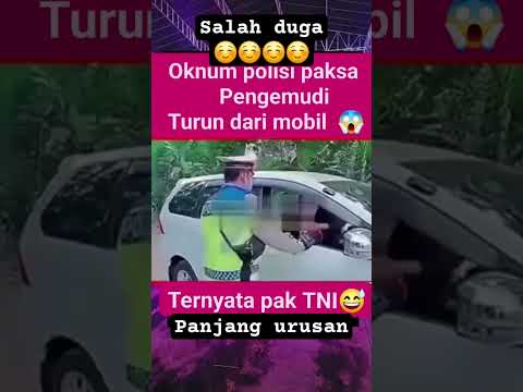 Pengemudi Dipaksa Turun #reels #videoviral #fypシ゚viral #fyp  #polisi #tni #mobil #heroic #viralvideo