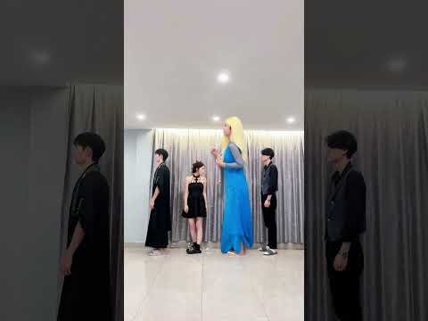 他们怎么变得又大又小#shorts #cosplay