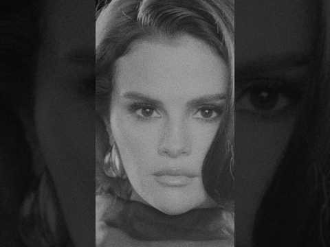 ‘In The Dark’ is out now. This is just a little nostalgia droplet and I hope you love it. 🖤