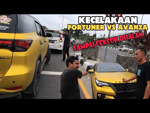 Fortuner Rian Arifin Kecelakaan Tabrak Avanza Sampai Cekcok Dijalan!