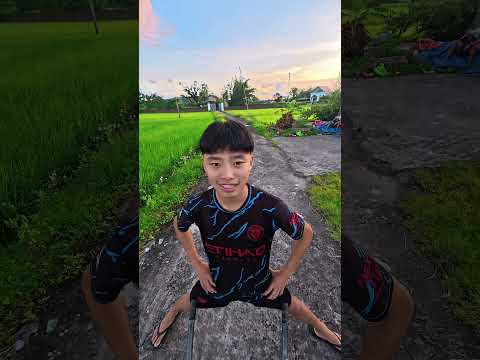 Cậu bé đú trent tiktok trên xe rùa 🐢 hài hước ! #shorts