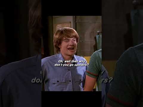 🎬 That '70s Show— “Laurie’s Laundry Shock” | Awkward Moments and Bold Moves 😳👀🔥