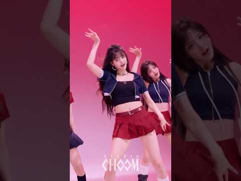 몽환 힙합 다 있다는 아이브 'XOXZ' 퍼포먼스 | STUDIO CHOOM ORIGINAL #shorts