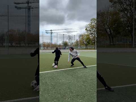 Almost sprained my ankle filming this one😂 lovely trick tho🔥#shorts#tutorial#footballskills